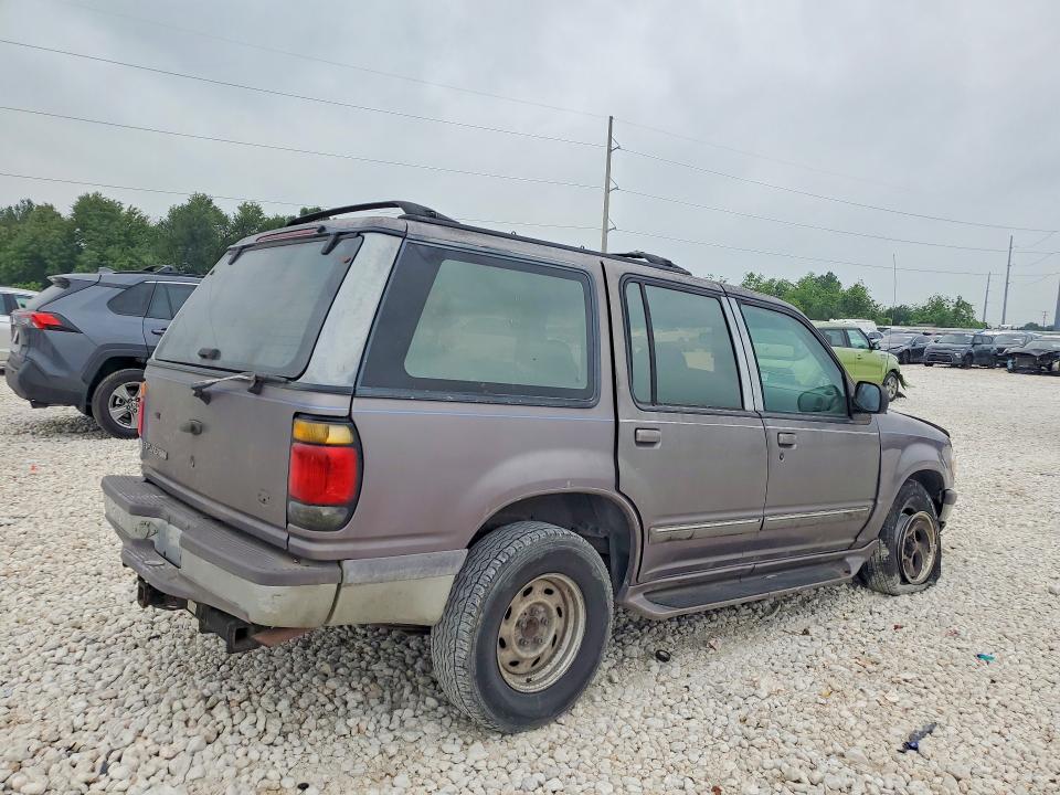 1996 Ford Explorer VIN 1FMDU32X3TZB36619 COPART salvage auction — UNDERCARRIAGE, Tx - Salvage Vehicle Title, sold $275 on 2026-07-02 (photo 3)