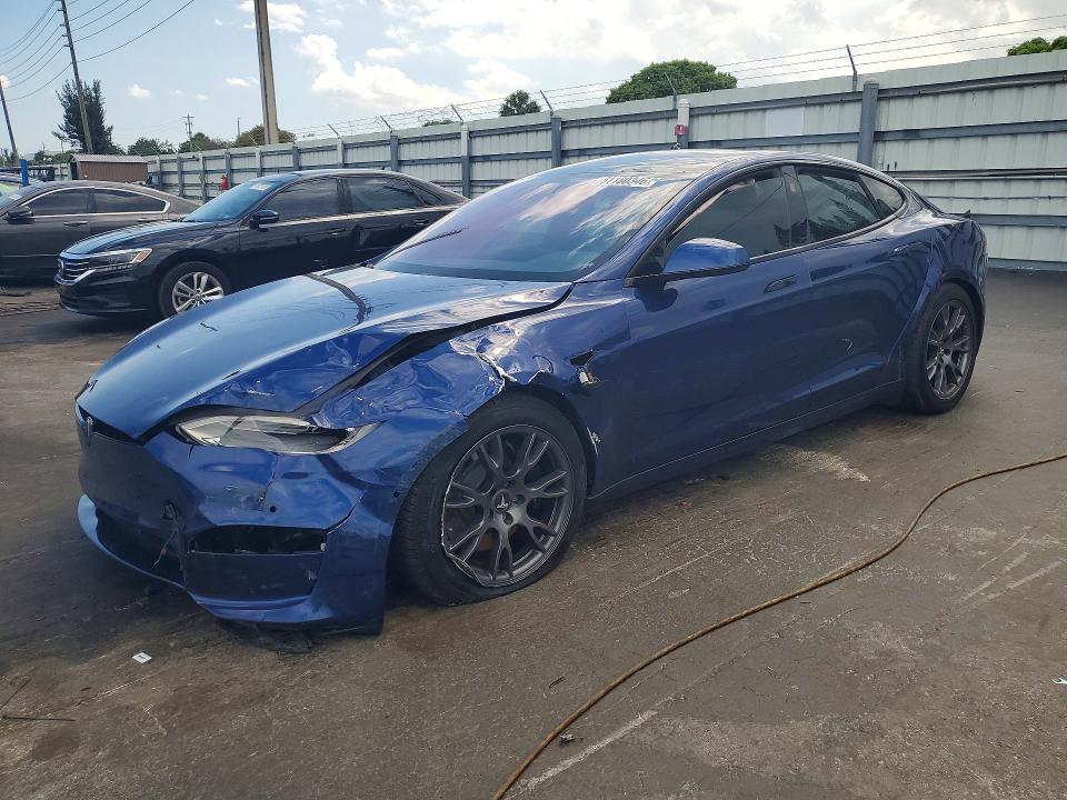 2022 Tesla Model s VIN 5YJSA1E69NF468732 — COPART salvage auction photo