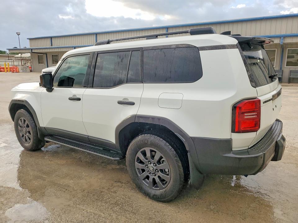 2025 Toyota Land cruiser VIN JTEABFAJ4S5015305 COPART salvage auction — MISSING/ALTERED VIN, Tx - Certificate Of Title, sold $31,500 on 2026-07-28 (photo 2)