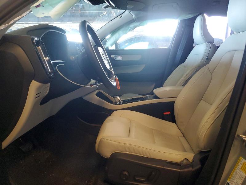 2025 Volvo Xc40 VIN YV4L12UE6S2531168 COPART salvage auction — REAR END, CA, sold $8,400 on 2026-07-23 (photo 7)