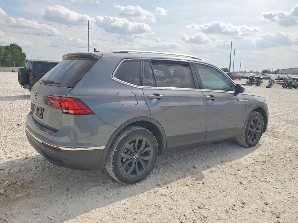 2024 Volkswagen Tiguan VIN 3VVNB7AX0RM106884 COPART salvage auction — SIDE, Tx - Salvage Vehicle Title, sold $9,100 on 2026-07-09 (photo 3)