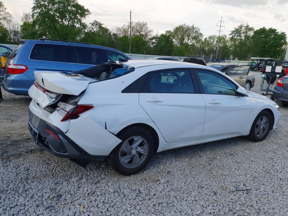 2025 Hyundai Elantra VIN KMHLL4DG5SU977239 COPART salvage auction — REAR END, OH - CERT OF TITLE-SALVAGE, sold $5,900 on 2026-07-24 (photo 3)