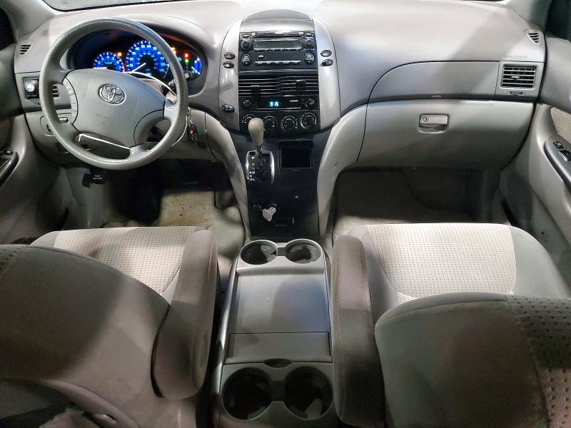 2010 Toyota Sienna VIN 5TDKK4CC8AS316857 COPART salvage auction — REAR END, TX - SALVAGE VEHICLE TITLE, sold $1,850 on 2026-07-13 (photo 8)
