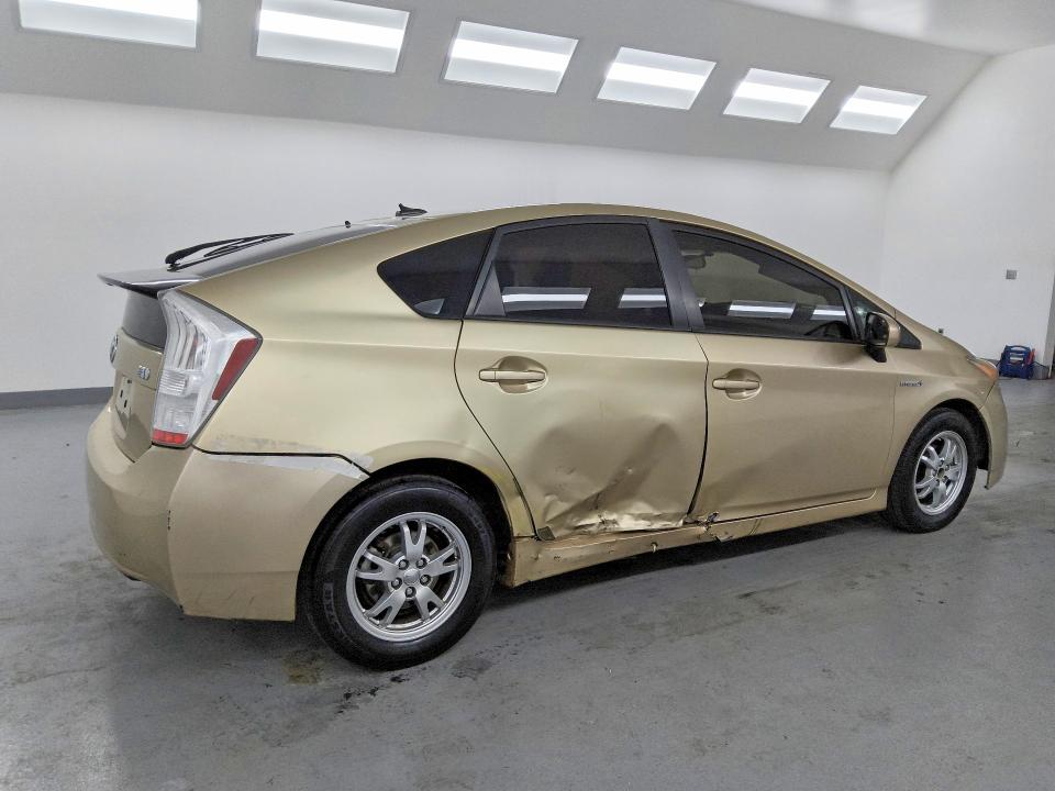 2011 Toyota Prius VIN JTDKN3DU9B1463308 COPART salvage auction — SIDE, In - Cert Of Title - Rebuilt Vehicl, sold $625 on 2026-07-02 (photo 3)