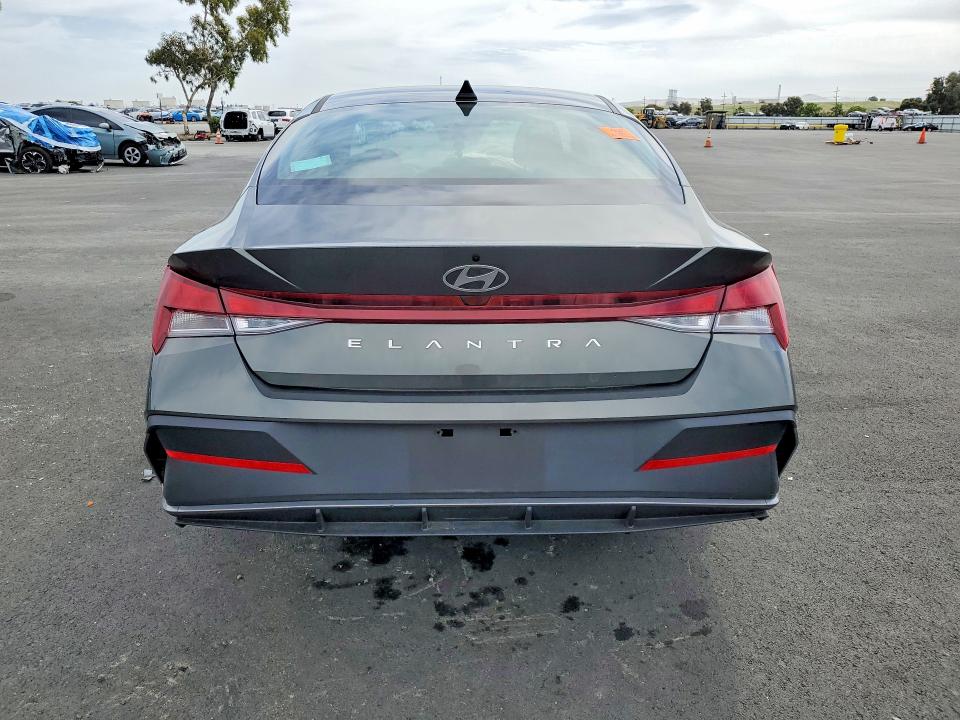 2025 Hyundai Elantra VIN KMHLL4DG1SU086042 COPART salvage auction — FRONT END, Ca - Salvage Certificate, sold $4,050 on 2026-07-06 (photo 6)