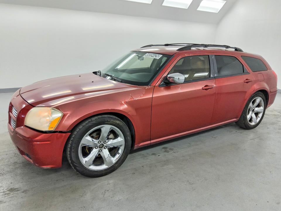 2007 Dodge Magnum VIN 2D4FV47T17H717390 COPART salvage auction — NORMAL WEAR, CA - CERTIFICATE OF TITLE, sold $50 on 2026-07-09 (photo 1)