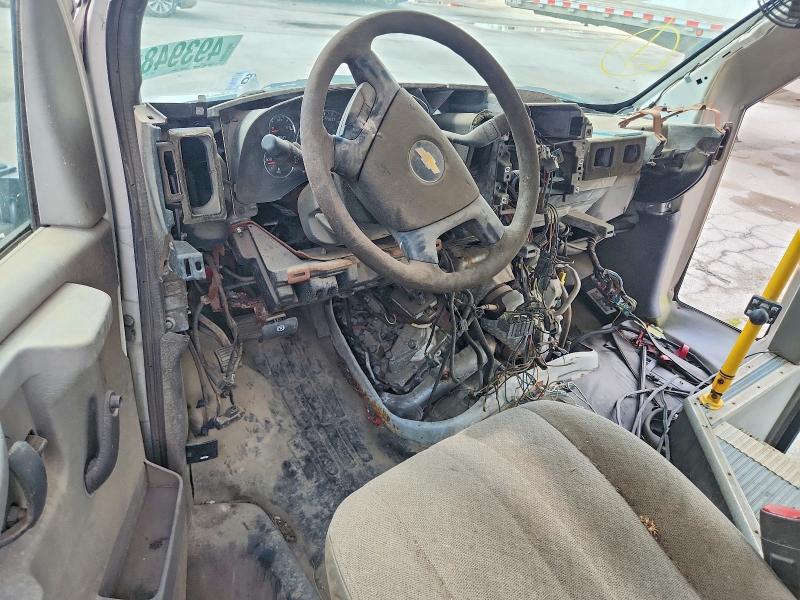 2013 Chevrolet Express 4500 VIN 1GB6G5BL7D1110641 COPART salvage auction — STRIPPED, Il - Certificate Of Title (P), sold $950 on 2026-07-08 (photo 8)