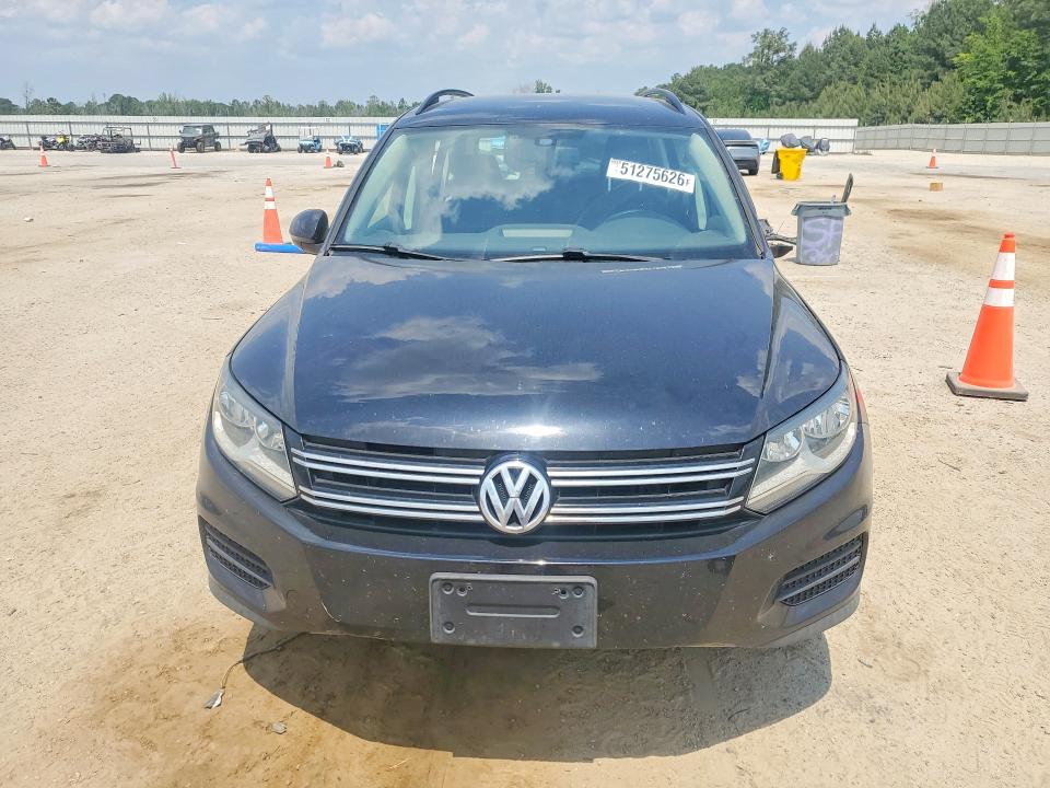 2017 Volkswagen Tiguan VIN WVGAV7AX0HK001591 COPART salvage auction — ROLLOVER, Sc - Cert Of Title-Salvage, sold $1,300 on 2026-07-20 (photo 5)
