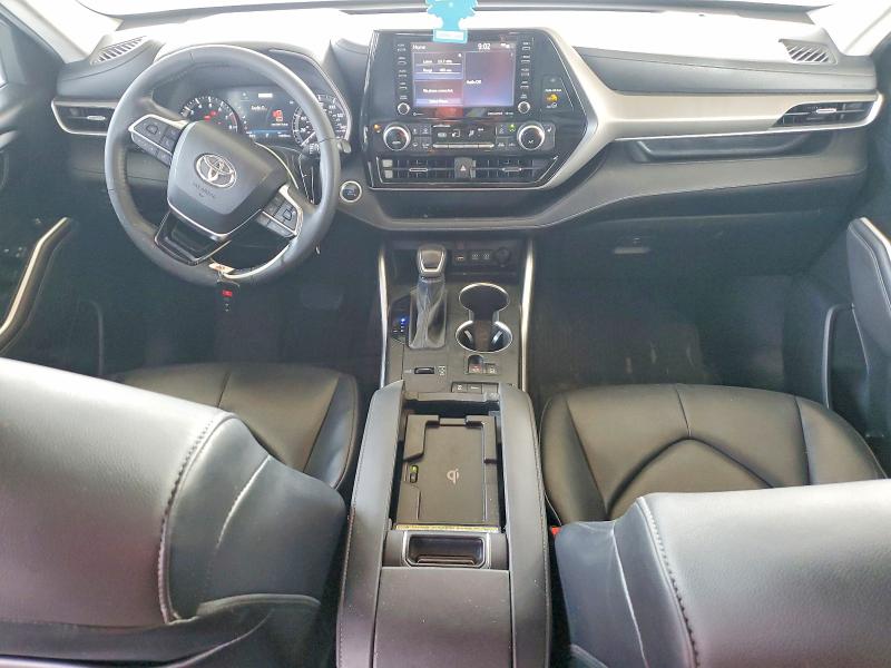 2021 Toyota Highlander VIN 5TDGZRAH5MS521439 COPART salvage auction — SIDE, Id - Salvage Certificate Of Title, sold $2,100 on 2026-07-23 (photo 8)