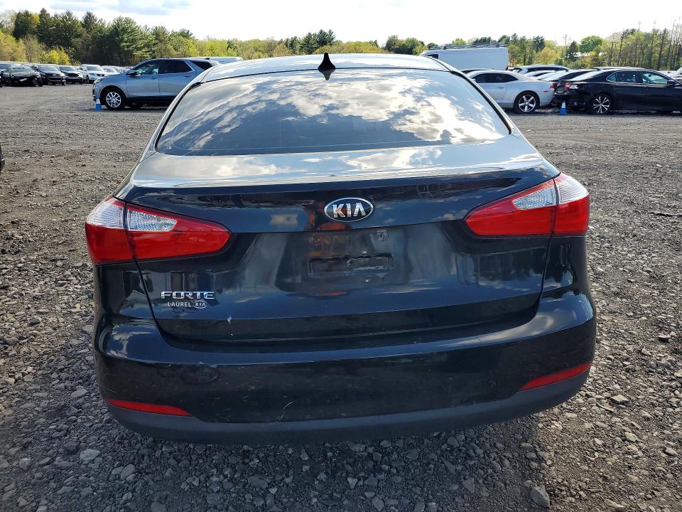 2016 Kia Forte VIN KNAFK4A60G5618590 COPART salvage auction — FRONT END, Md - Cert Of Salvage > 75% Damage, sold $1,150 on 2026-07-20 (photo 6)
