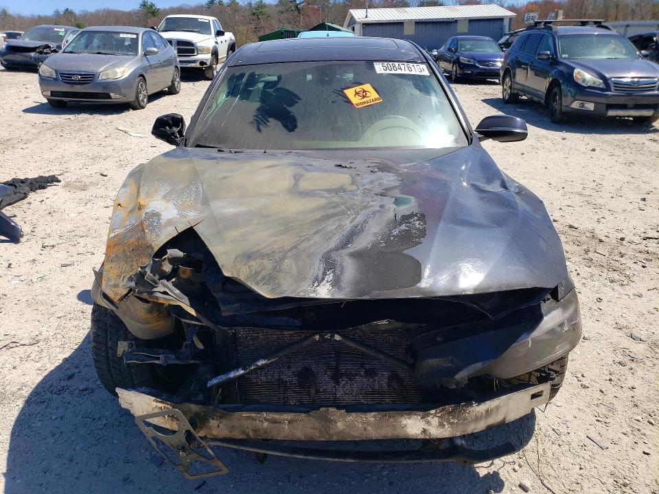 2013 BMW 3 series VIN WBA3C1G59DNN93309 COPART salvage auction — BURN, Ma - Cert Of Title-Reconstrctd Coll, sold $400 on 2026-07-08 (photo 5)