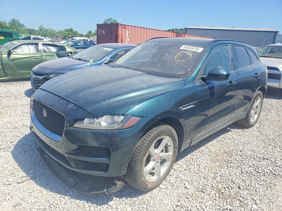 2017 Jaguar F-pace VIN SADCJ2BN7HA090868 — COPART salvage auction photo
