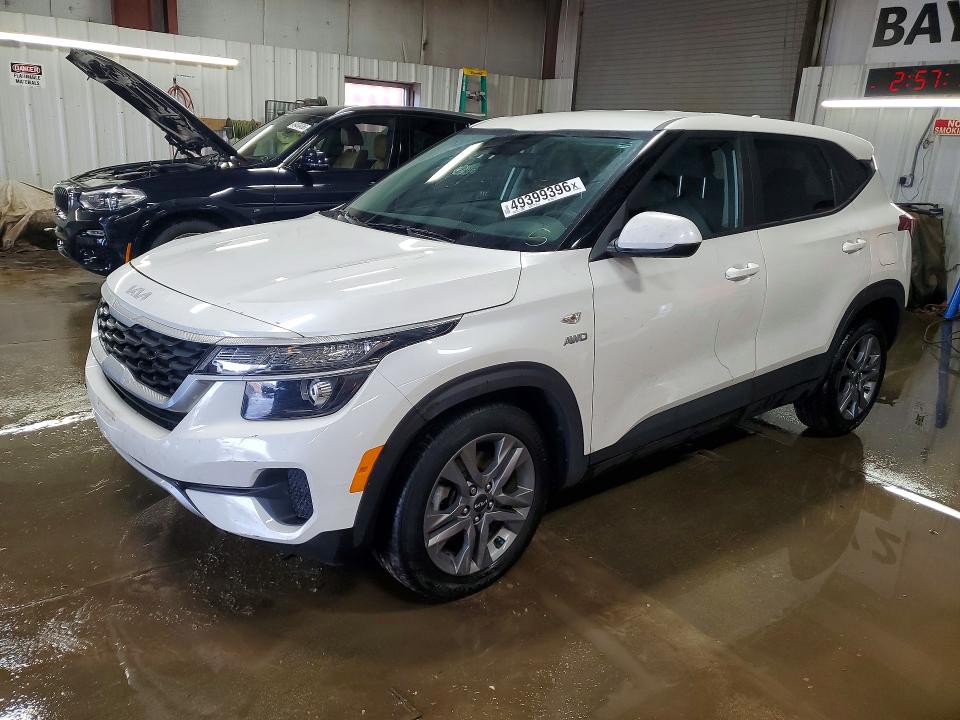 2023 Kia Seltos VIN KNDEPCAA8P7451429 COPART salvage auction — SIDE, Il - Salvage Certificate, sold $4,300 on 2026-07-07 (photo 1)