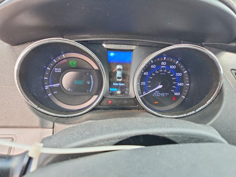 2012 Hyundai Sonata VIN KMHEC4A43CA032960 COPART salvage auction — FRONT END, Tx - Salvage Vehicle Title, sold $600 on 2026-07-08 (photo 9)