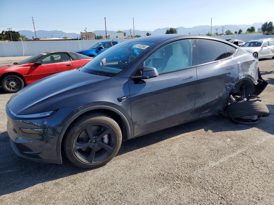 2026 Tesla Model y VIN 7SAYGDEE9TF371368 COPART salvage auction — REAR END, Salvage Title, sold $16,800 on 2026-07-21 (photo 1)