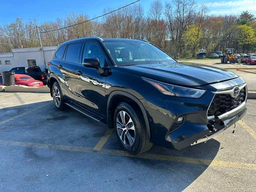 2022 Toyota Highlander VIN 5TDGZRBH3NS229269 COPART salvage auction — FRONT END, In - Certificate Of Title, sold $18,500 on 2026-07-03 (photo 4)