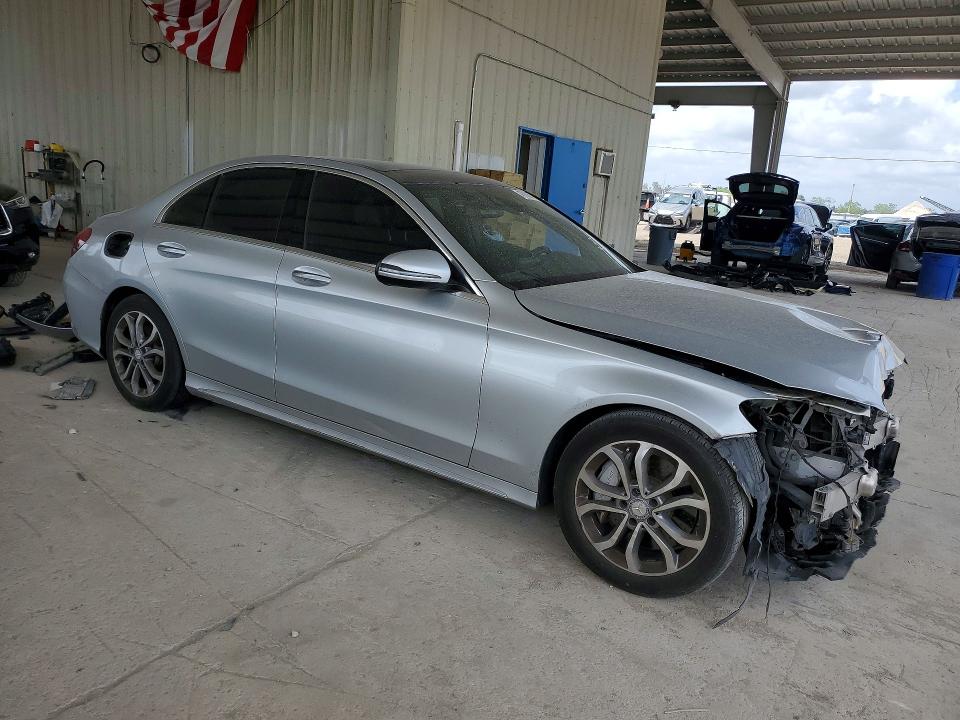 2017 Mercedes-benz C-klasse VIN 55SWF4JB5HU222299 COPART salvage auction — FRONT END, Fl - Cert Of Title Slvg Rebuildable, sold $3,050 on 2026-07-28 (photo 4)