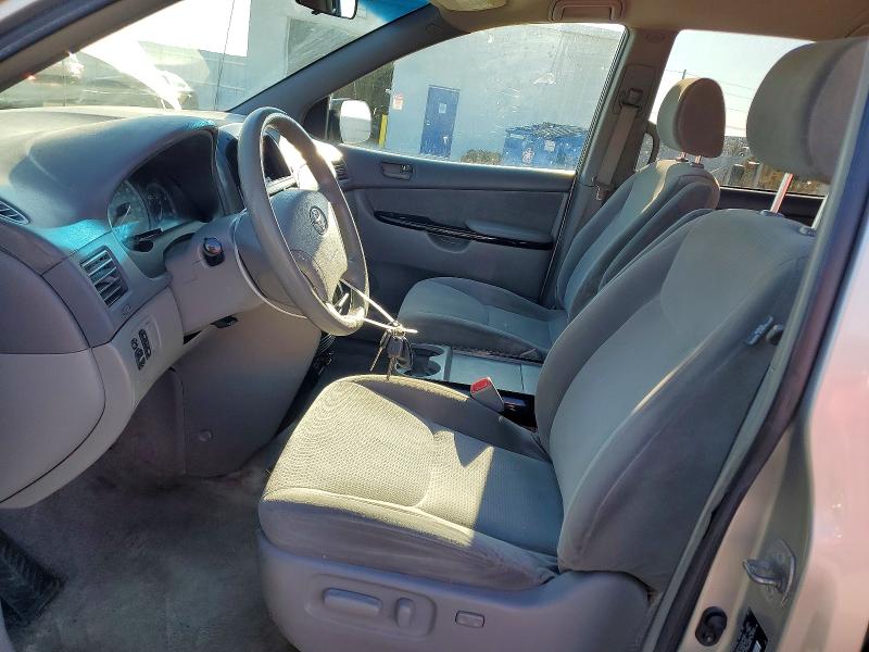 2005 Toyota Sienna VIN 5TDZA23C75S326565 COPART salvage auction — REAR END, IA - CERT OF TITLE-SALVAGE TITLE, sold $550 on 2026-07-08 (photo 7)