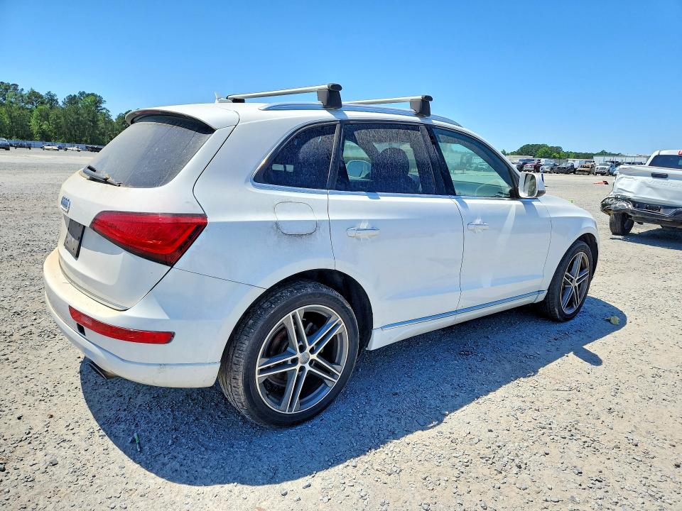 2015 Audi Q5 VIN WA1CFAFP5FA053733 COPART salvage auction — MINOR DENT/SCRATCHES, Salvage Title, sold $600 on 2026-08-23 (photo 3)