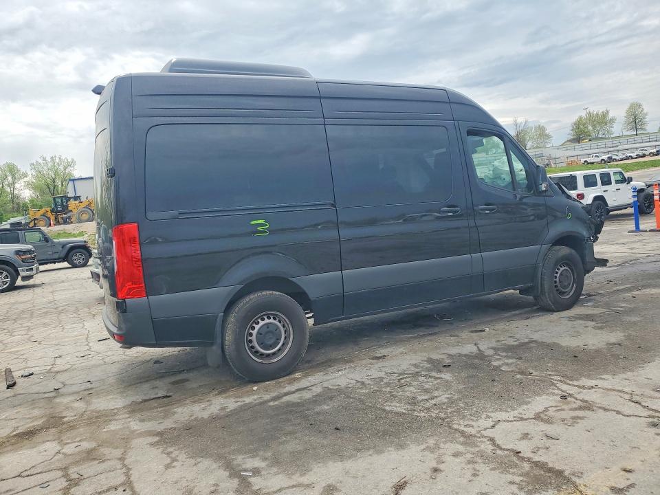 2024 Mercedes-benz Sprinter VIN W1Z4KFHY9RP727142 COPART salvage auction — FRONT END, Mo - Salvage Certificate Of Title, sold $7,600 on 2026-07-08 (photo 3)