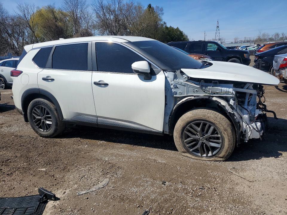 2024 Nissan Rogue VIN JN8BT3ABXRW439142 COPART salvage auction — FRONT END, Salvage Title, sold $225 on 2026-07-21 (photo 4)