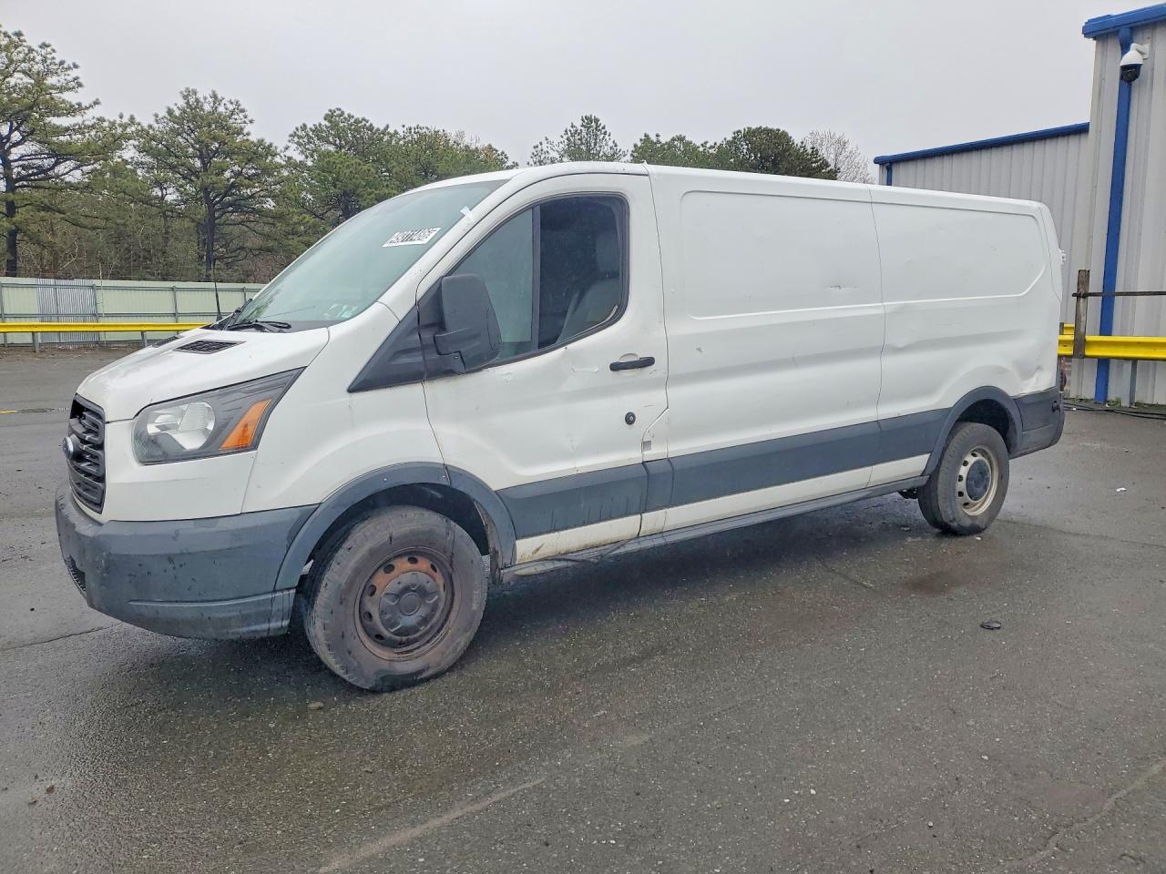 2015 Ford Transit VIN 1FTNR2YM0FKA31857 COPART salvage auction — Rear End, NY - CERTIFICATE OF TITLE, sold $600 on 2026-05-05 (photo 1)
