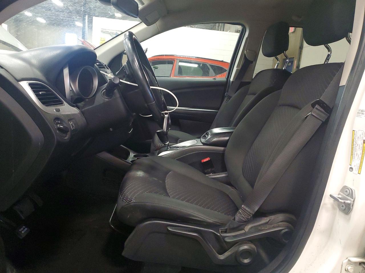 2018 Dodge Journey VIN 3C4PDCAB0JT473969 COPART salvage auction — Hail, MN - CERT OF TITLE-PRIOR SALVAGE, sold $2,500 on 2026-07-09 (photo 7)