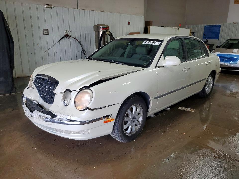 2004 Kia Amanti VIN KNALD124045022478 COPART salvage auction — FRONT END, In - Certificate Of Title, sold $300 on 2026-07-23 (photo 1)