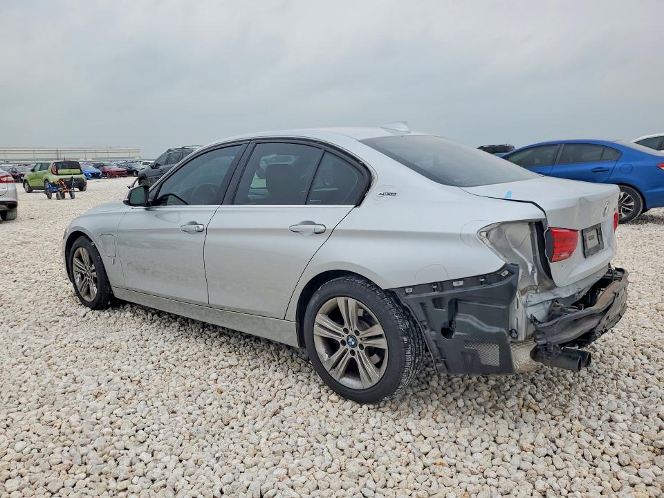 2017 BMW 3er VIN WBA8E1C51HK895142 COPART salvage auction — REAR END, Tx - Certificate Of Title, sold $6,800 on 2026-07-09 (photo 2)