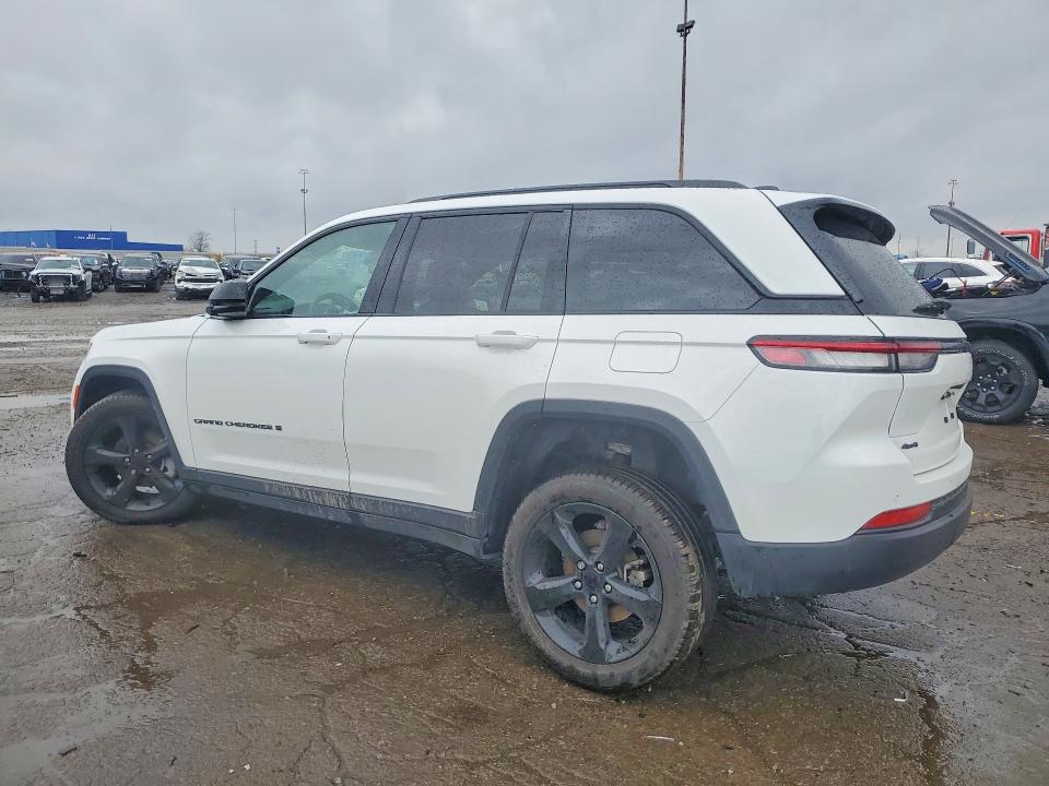 2025 Jeep Cherokee VIN 1C4RJHBG3SC330777 COPART salvage auction — FRONT END, Mi - Certificate Of Title, sold $17,900 on 2026-07-28 (photo 2)