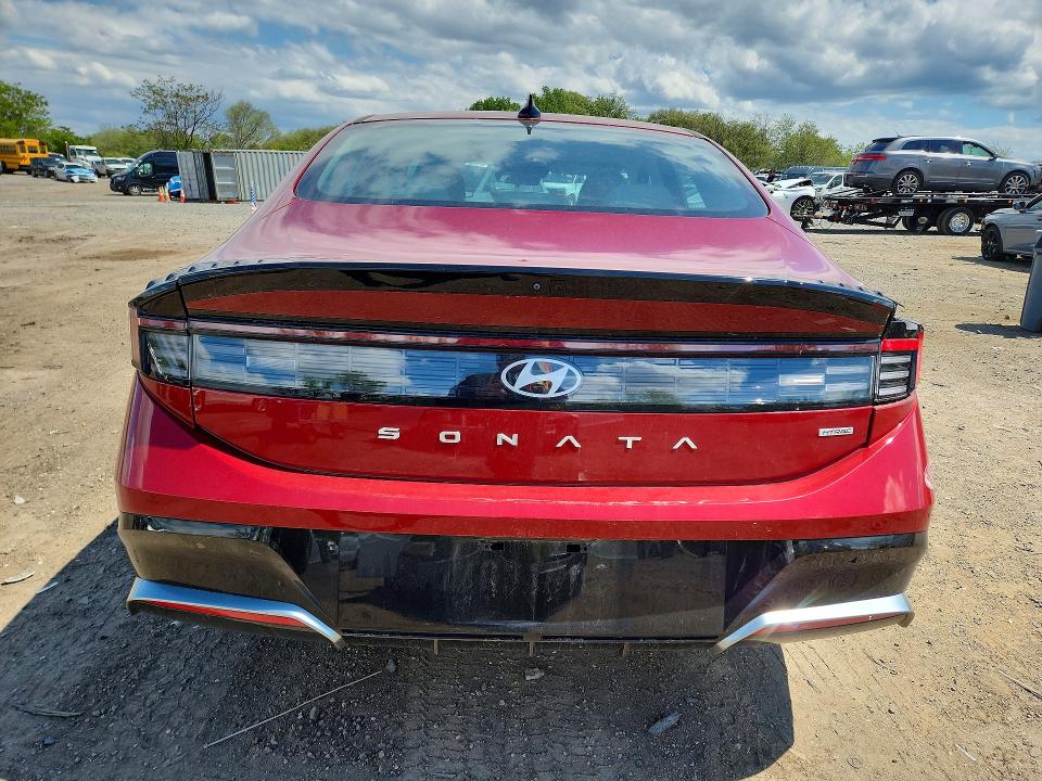 2024 Hyundai Sonata VIN KMHL64JAXRA397312 COPART salvage auction — SIDE, Md - Cert Of Salvage > 75% Damage, sold $5,300 on 2026-07-07 (photo 6)