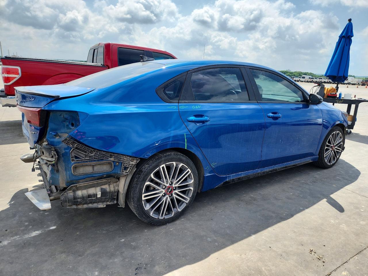 2023 Kia Forte VIN 3KPF44AC6PE526178 COPART salvage auction — Rear End, TX - SALVAGE VEHICLE TITLE, sold $3,050 on 2026-07-09 (photo 3)
