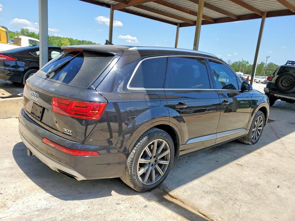 2017 Audi Q7 VIN WA1LAAF72HD013366 COPART salvage auction — MINOR DENT/SCRATCHES, Al - Certificate Of Title (P), sold $7,100 on 2026-07-07 (photo 3)