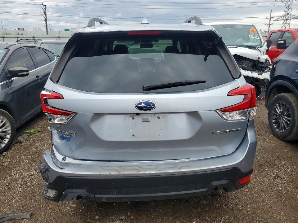 2019 Subaru Forester VIN JF2SKAGC1KH571754 COPART salvage auction — REAR END, Il - Salvage Certificate, sold $3,750 on 2026-07-14 (photo 6)