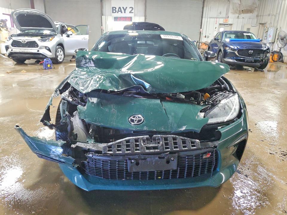 2025 Toyota Gr 86 VIN JF1ZNBM16S8750469 COPART salvage auction — FRONT END, Il - Salvage Certificate, sold $7,700 on 2026-07-21 (photo 5)