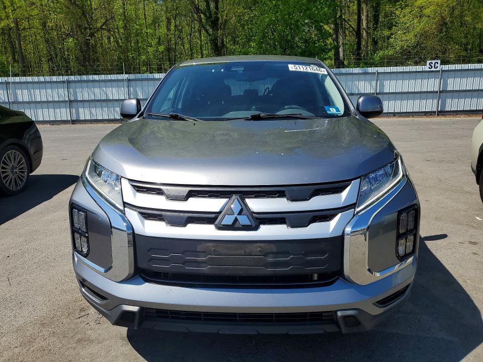2021 Mitsubishi Outlander VIN JA4APUAU0MU007063 COPART salvage auction — SIDE, NJ - CERT OF TITLE-SALVAGE, sold $4,000 on 2026-07-02 (photo 5)