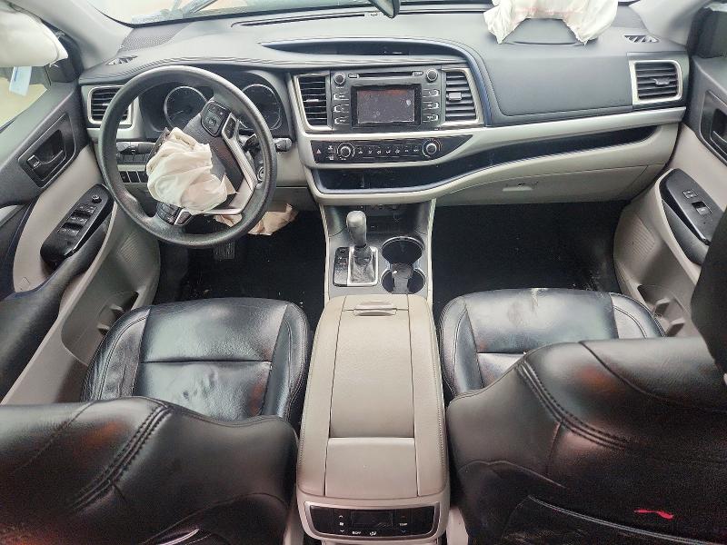 2019 Toyota Highlander VIN 5TDZZRFH0KS365986 COPART salvage auction — FRONT END, Tx - Salvage Vehicle Title, sold $3,650 on 2026-07-13 (photo 8)