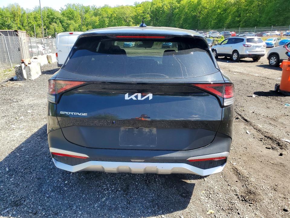 2024 Kia Sportage VIN KNDPU3DF2R7269477 COPART salvage auction — SIDE, Fl - Cert Of Title Slvg Rebuildable, sold $12,200 on 2026-07-09 (photo 6)