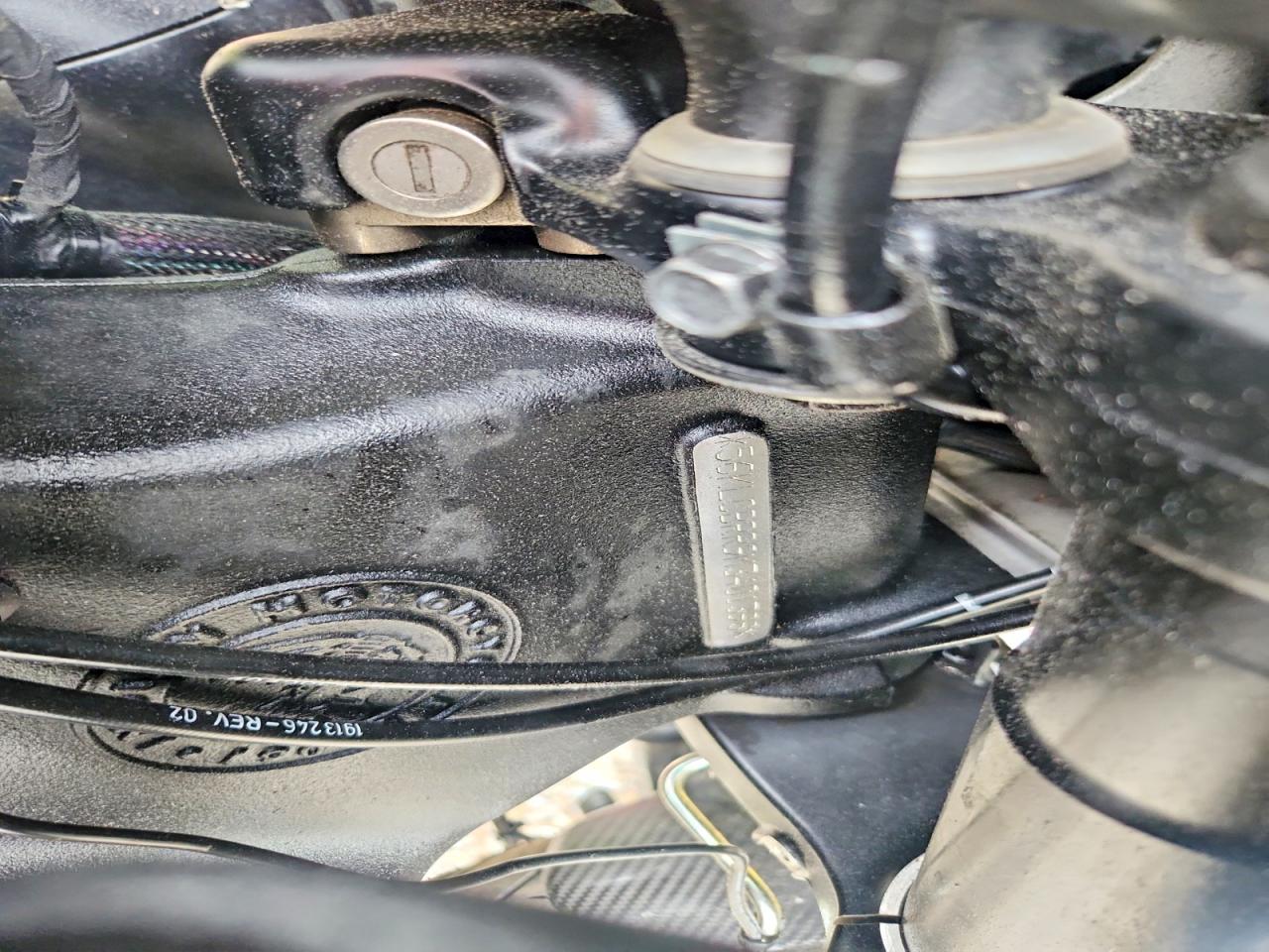 2021 Indian Challenger VIN 56KLCBRR9M3401398 COPART salvage auction — All Over, ID - SALVAGE CERTIFICATE OF TITLE, sold $575 on 2026-07-09 (photo 8)
