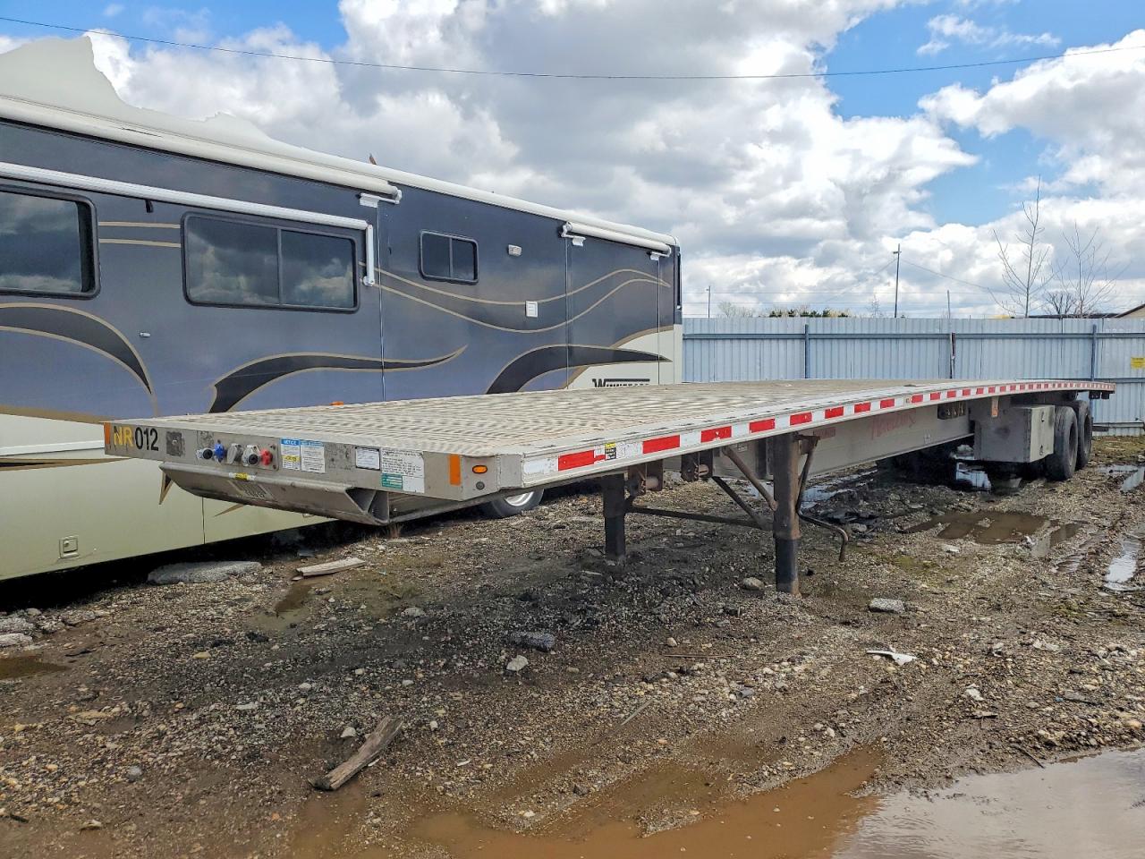 2017 Fona Trailer VIN 13N1532C9H1518012 COPART salvage auction — Rear End, IL - SALVAGE CERTIFICATE, sold $17,500 on 2026-07-09 (photo 2)