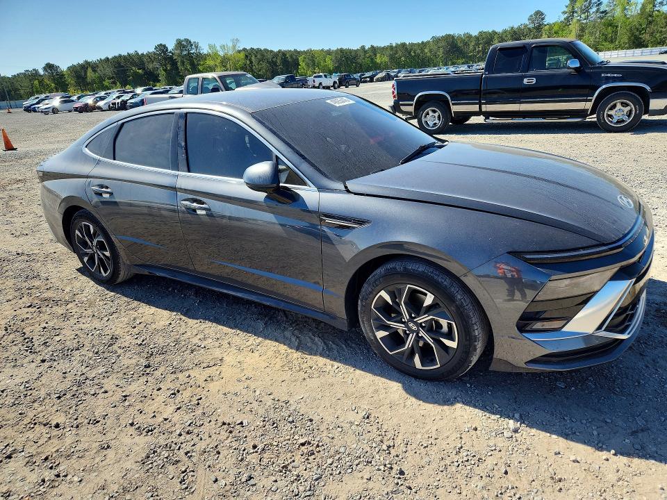 2024 Hyundai Sonata VIN KMHL64JA0RA426008 COPART salvage auction — SIDE, Nc - Salvage Certificate Of Title, sold $6,600 on 2026-07-13 (photo 4)