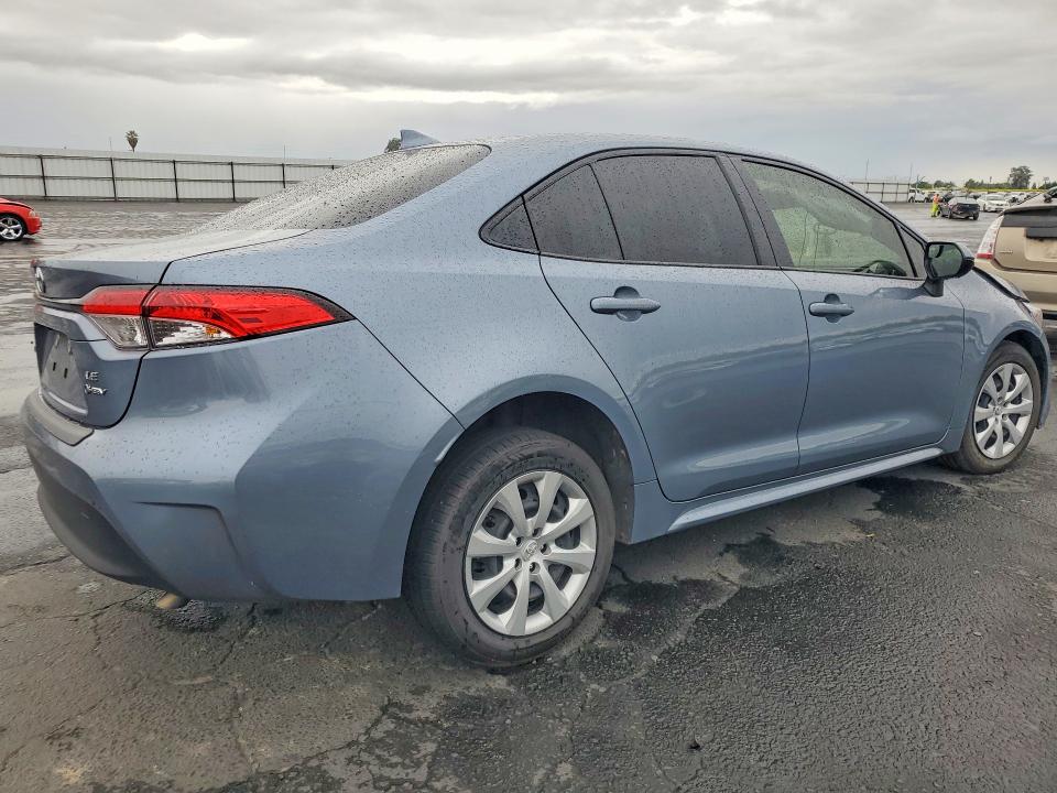 2025 Toyota Corolla VIN JTDBCMFE4S3102588 COPART salvage auction — FRONT END, Salvage Title, sold $5,400 on 2026-07-13 (photo 3)
