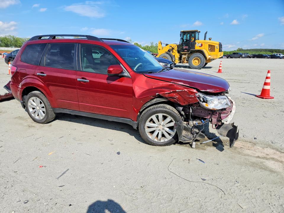 2012 Subaru Forester VIN JF2SHBEC0CH410255 COPART salvage auction — FRONT END, SC - CERT OF TITLE-SALVAGE, sold $1,050 on 2026-07-06 (photo 4)