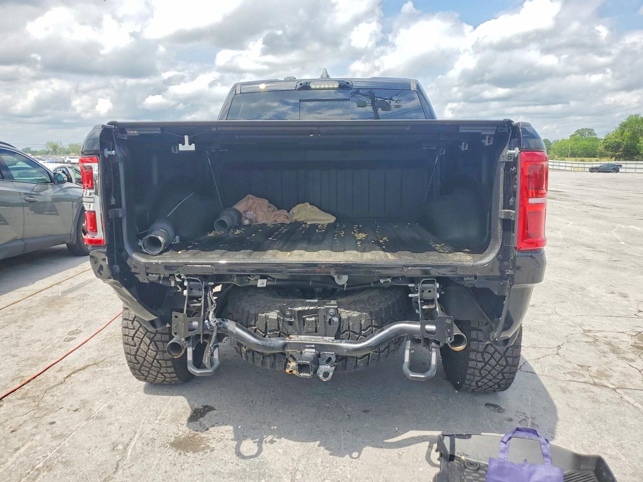 2026 Ram 1500 VIN 1C6SRFUPXTN161964 COPART salvage auction — Rear End, TN - SALVAGE CERTIFICATE, sold $54,000 on 2026-06-29 (photo 6)
