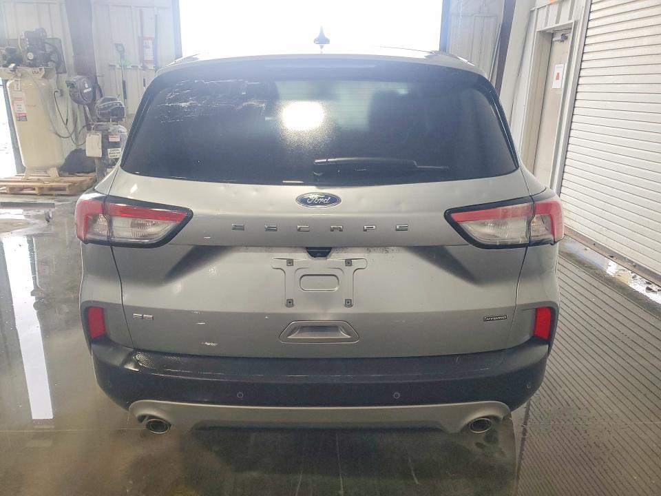 2022 Ford Escape VIN 1FMCU0BZ8NUB46008 COPART salvage auction — FRONT END, Va - Cert Of Title - Salvage, sold $2,700 on 2026-07-28 (photo 6)
