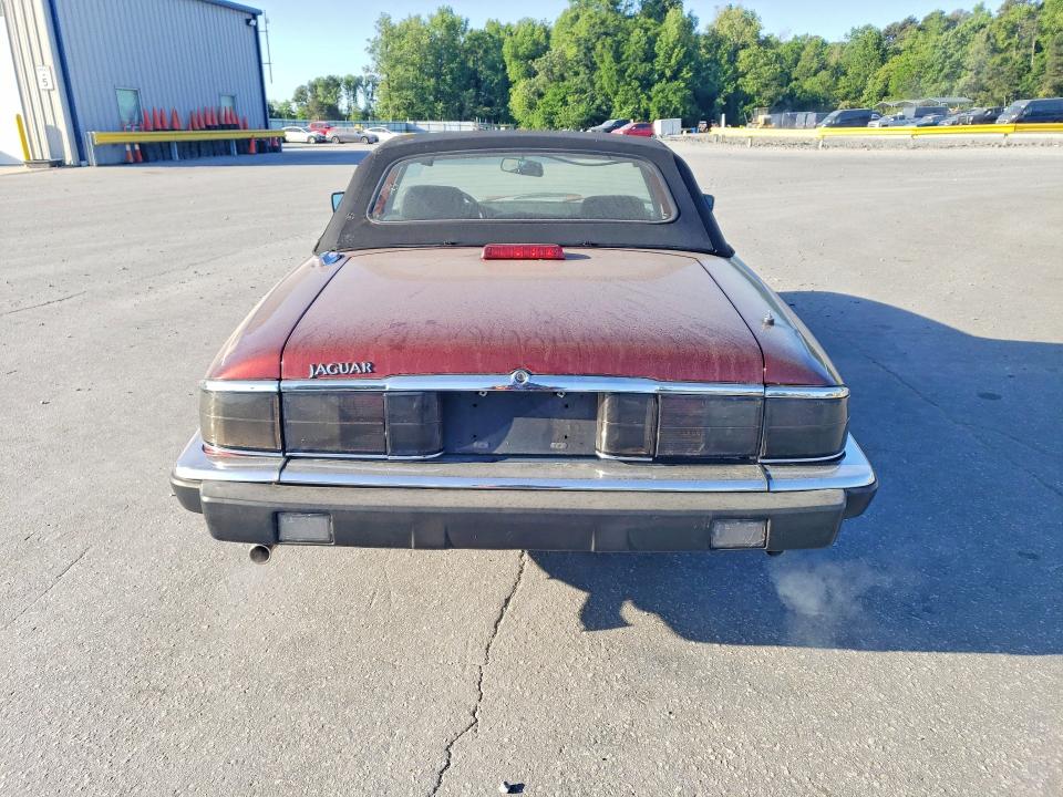 1992 Jaguar Xj series VIN SAJNW4842NC181578 COPART salvage auction — MINOR DENT/SCRATCHES, Md - Dealer Only Clean Title, sold $3,100 on 2026-07-27 (photo 6)