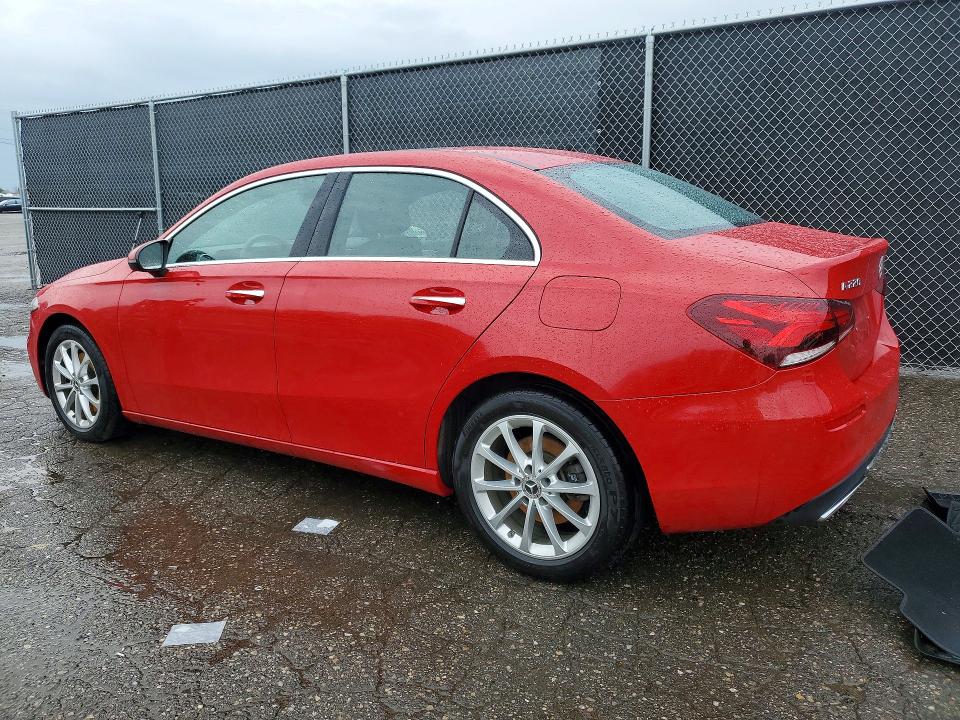 2020 Mercedes-benz A-klasse VIN WDD3G4FB4LW039481 COPART salvage auction — UNDERCARRIAGE, Mi - Certificate Of Title, sold $5,200 on 2026-07-28 (photo 2)