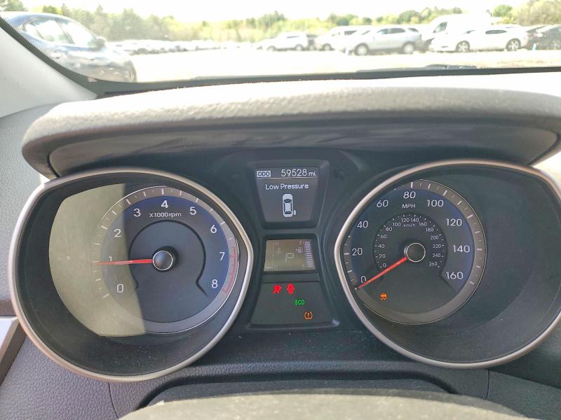 2016 Hyundai Elantra VIN KMHD35LH2GU316229 COPART salvage auction — SIDE, Md - Cert Of Salvage > 75% Damage, sold $2,200 on 2026-07-06 (photo 9)