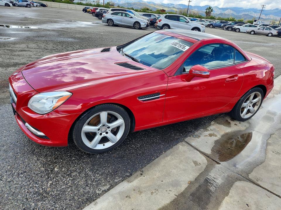 2012 Mercedes-benz Slk-klasse VIN WDDPK4HA4CF034818 COPART salvage auction — REAR END, NJ - DIS/DLR/EXP ONLY CLEAN TITLE, sold $2,450 on 2026-07-29 (photo 1)