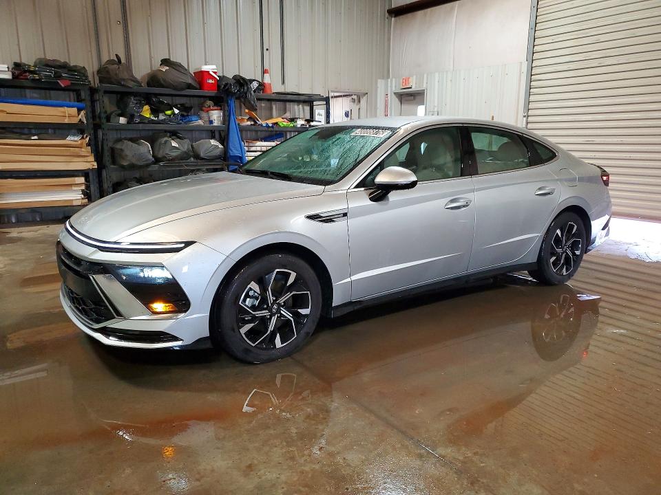 2025 Hyundai Sonata VIN KMHL64JA4SA469028 COPART salvage auction — HAIL, Fl - Certificate Of Title, sold $15,000 on 2026-07-13 (photo 1)